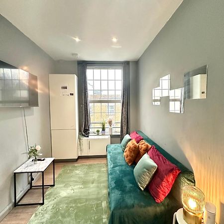 Spacious 3 Bedroom Flat In Kings Cross, St 159 ロンドン エクステリア 写真