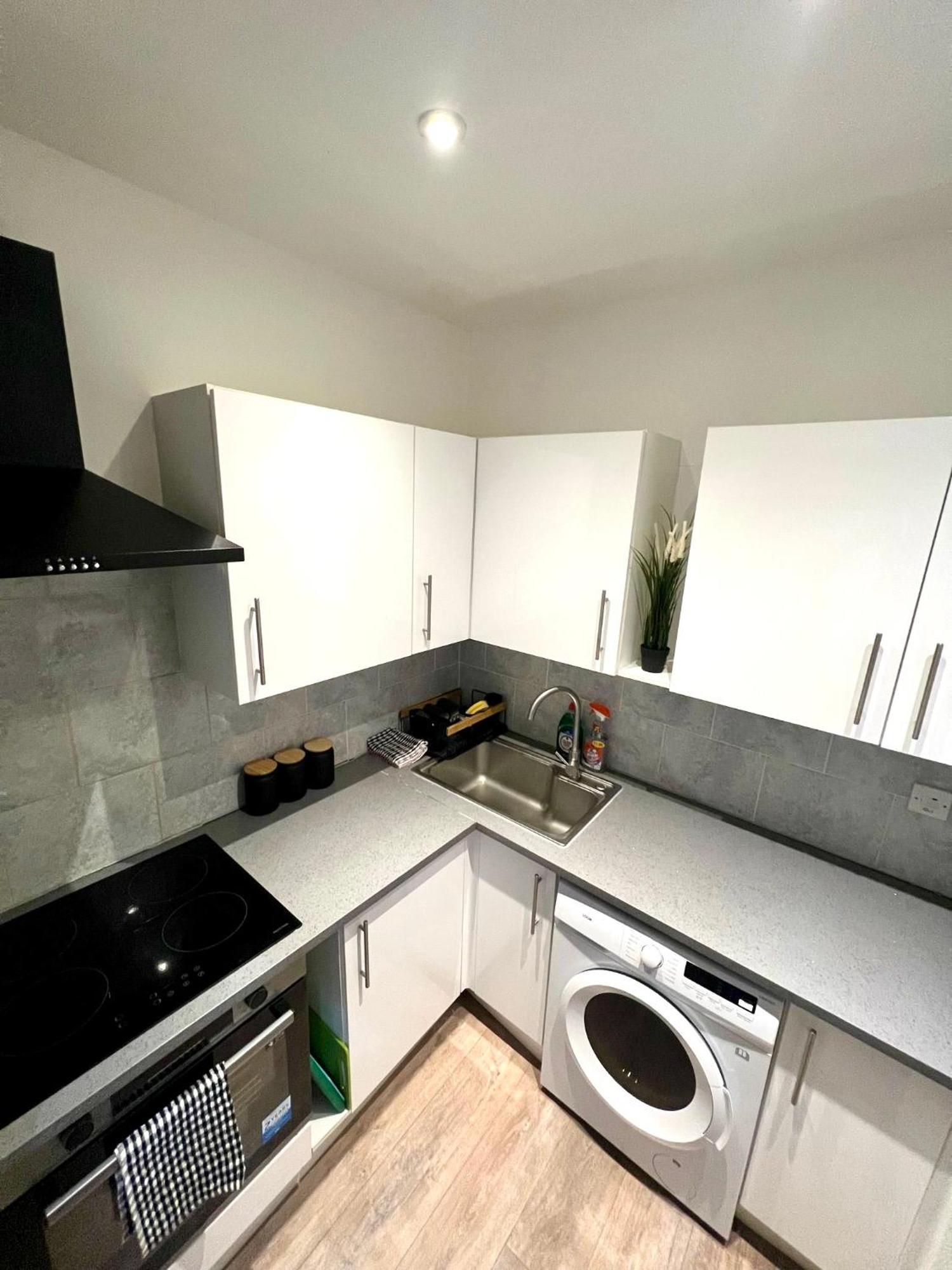 Spacious 3 Bedroom Flat In Kings Cross, St 159 ロンドン エクステリア 写真