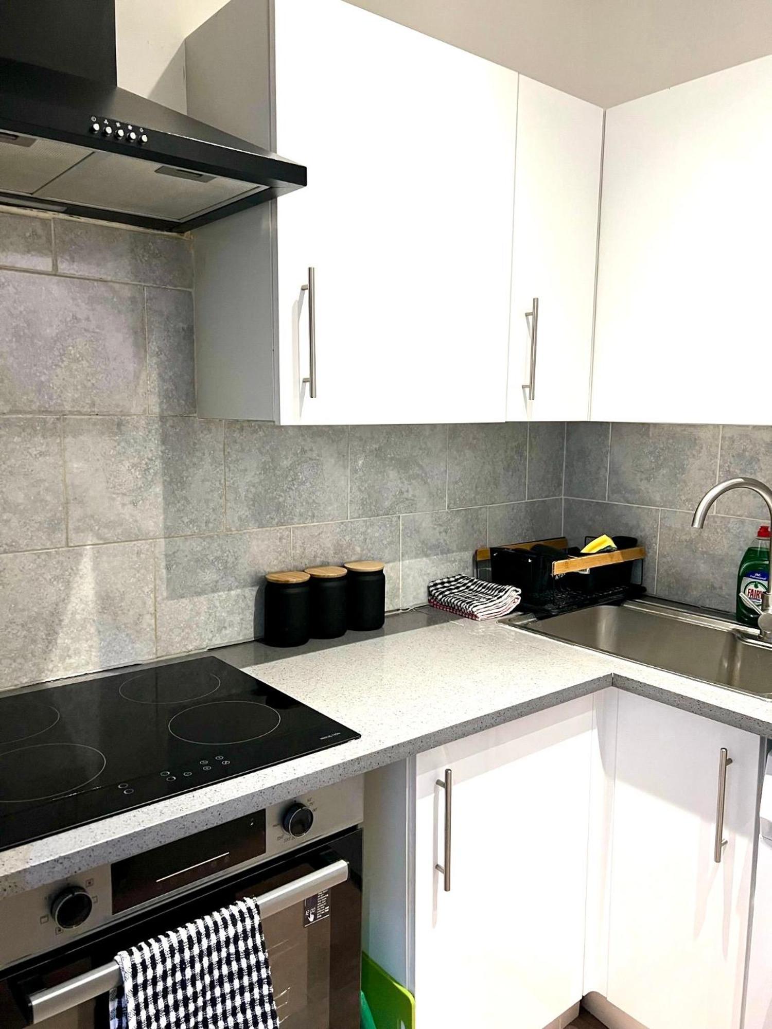 Spacious 3 Bedroom Flat In Kings Cross, St 159 ロンドン エクステリア 写真