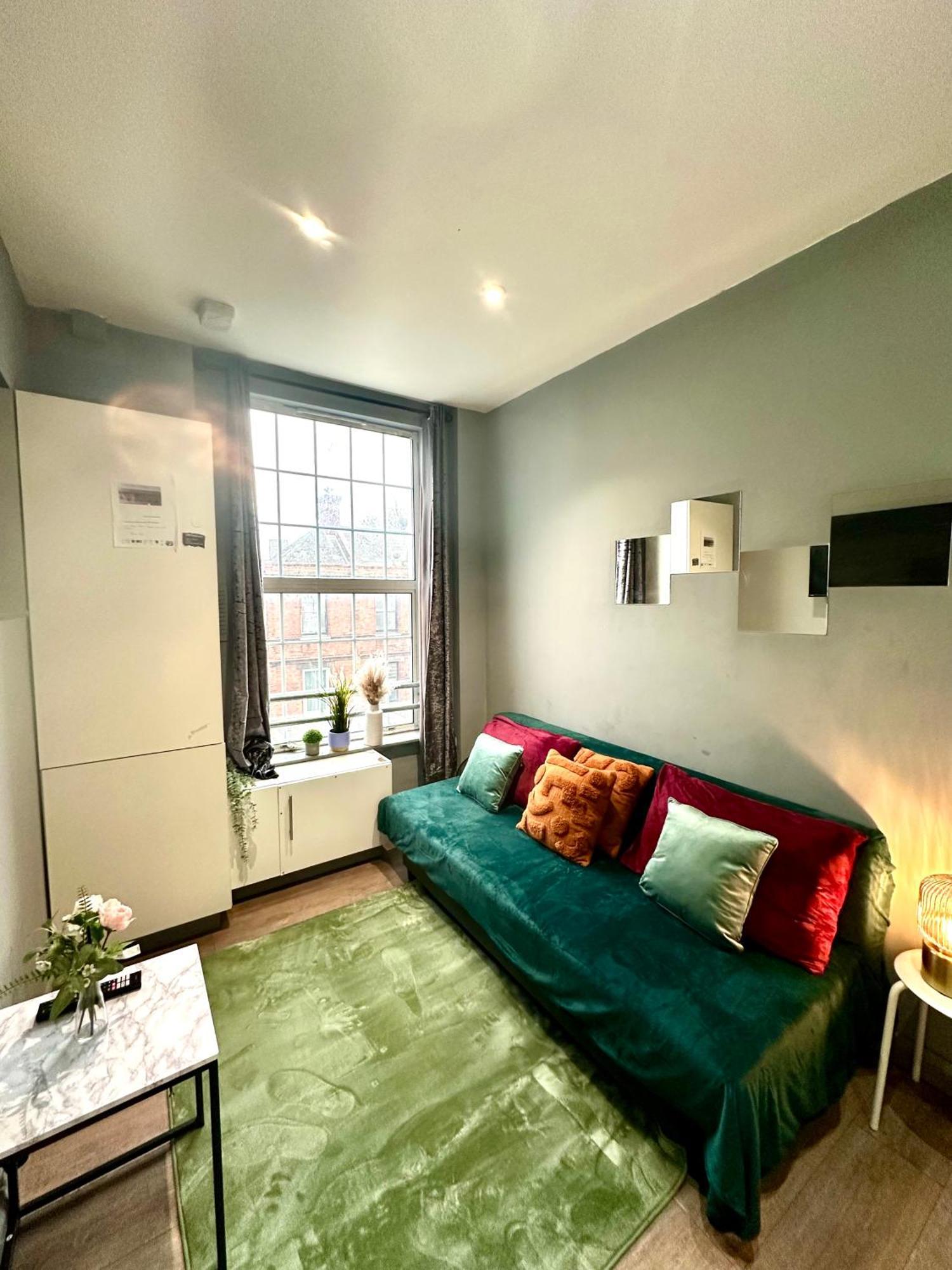 Spacious 3 Bedroom Flat In Kings Cross, St 159 ロンドン エクステリア 写真