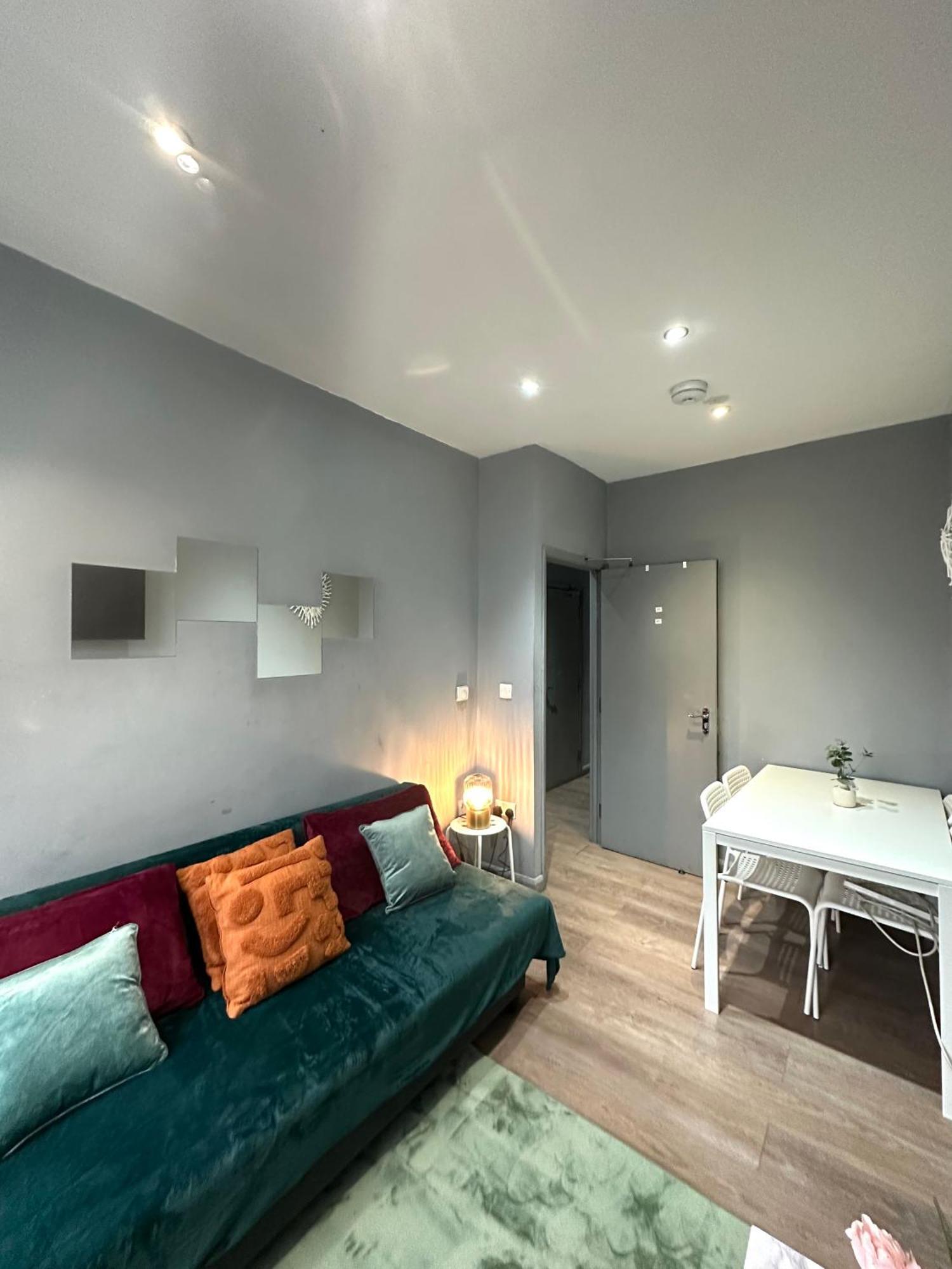 Spacious 3 Bedroom Flat In Kings Cross, St 159 ロンドン エクステリア 写真