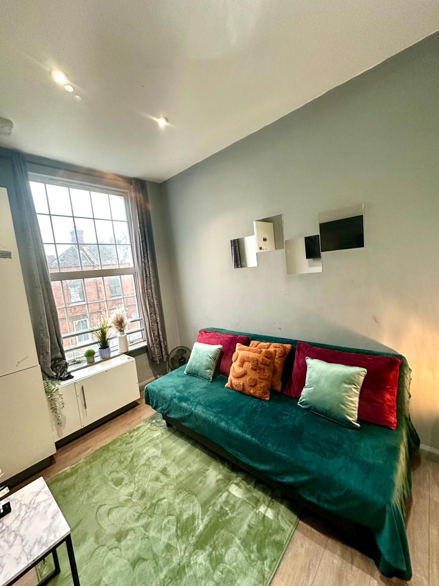 Spacious 3 Bedroom Flat In Kings Cross, St 159 ロンドン エクステリア 写真