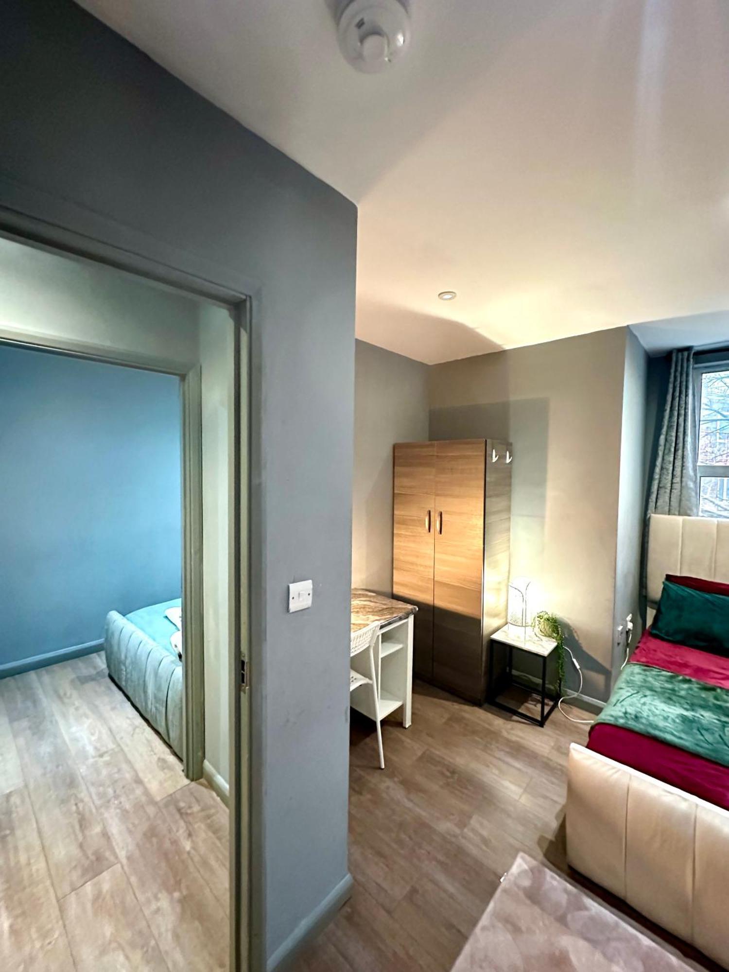 Spacious 3 Bedroom Flat In Kings Cross, St 159 ロンドン エクステリア 写真